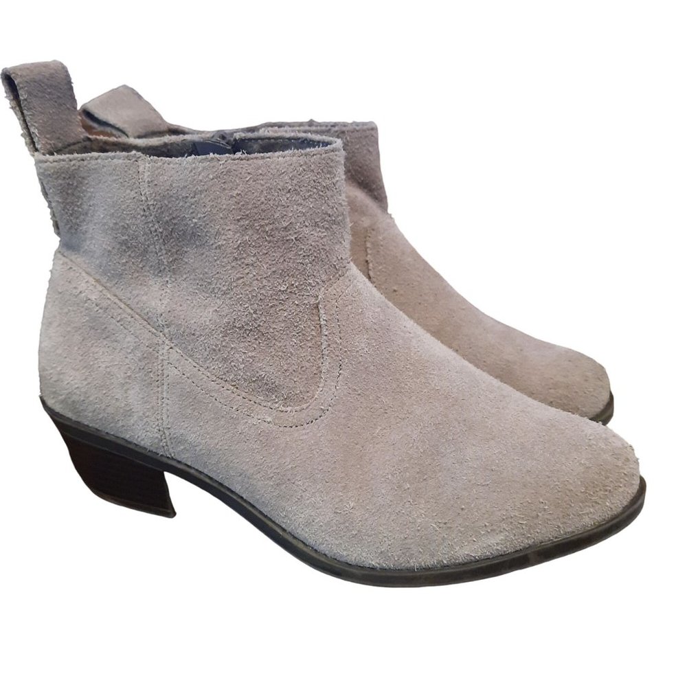 Vionic Vera Suede Ankle Botts - image 1